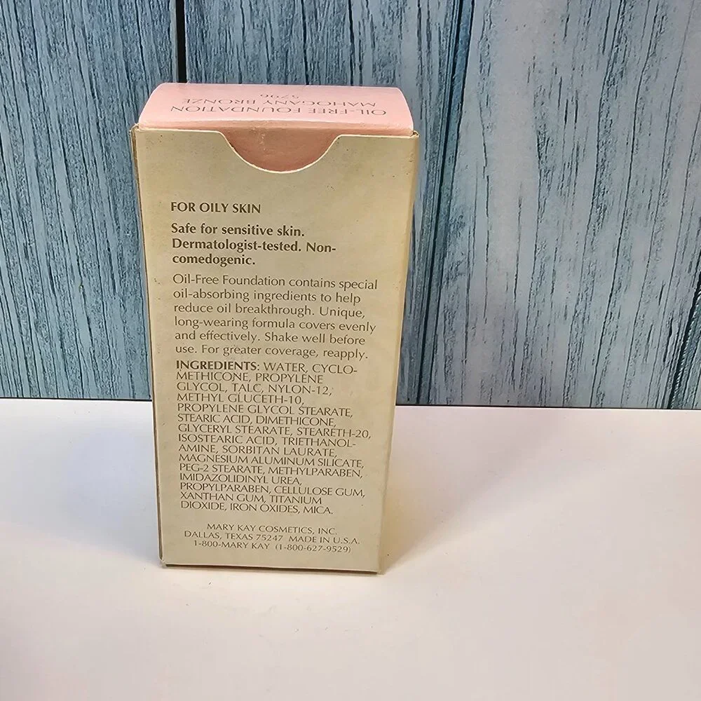 Mary Kay Day Radiance Oil-Free Foundation Mahogany Bronze #5796 - NIB  Old Stock